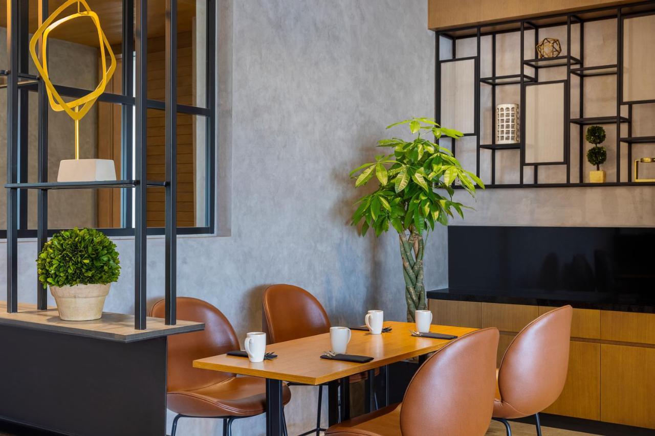 Residence Inn By Marriott Al Jaddaf Dubai Eksteriør billede